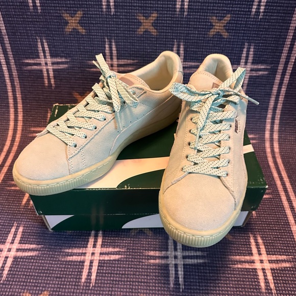 Puma Suede Classic Monochrome Reflective 7.5womens - Picture 9 of 16